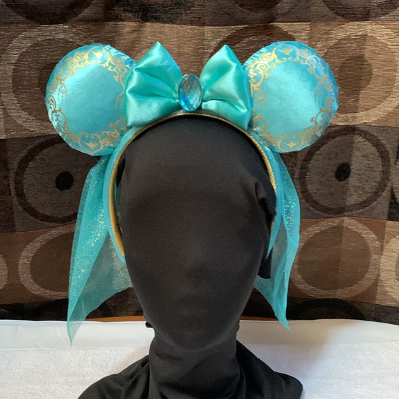 AUTHENTIC DISNEYPARKS EXCLUSIVE MERCHANDISE—2024 Jasmine Vail Ears Headband - Picture 9 of 10